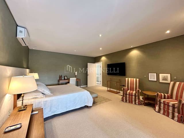 080.02.JPG