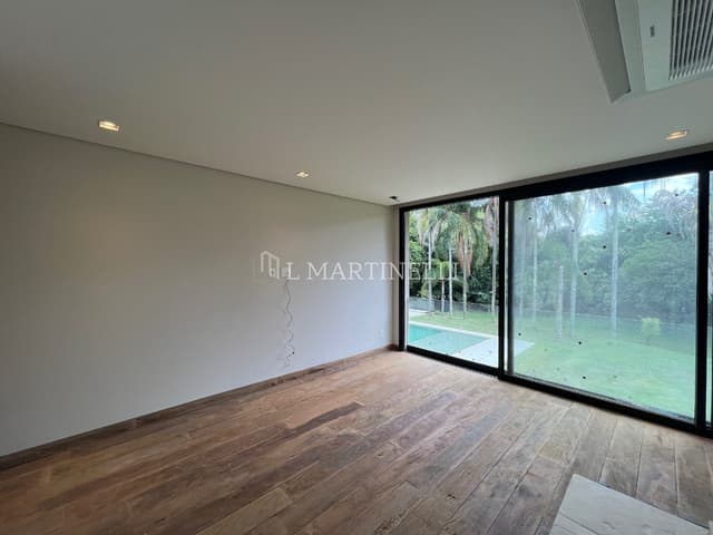 Imagem 32 da galeria