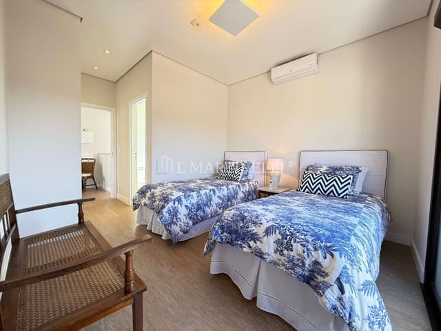 Imagem 33 da galeria